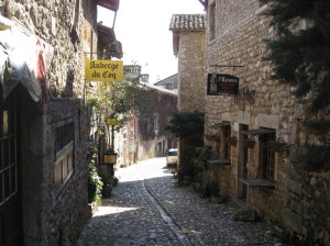 street-view-perouge-2